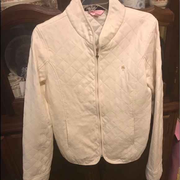 Lilly Pulitzer Jackets & Blazers - Lilly Pulitzer Quilted lightweight jacket